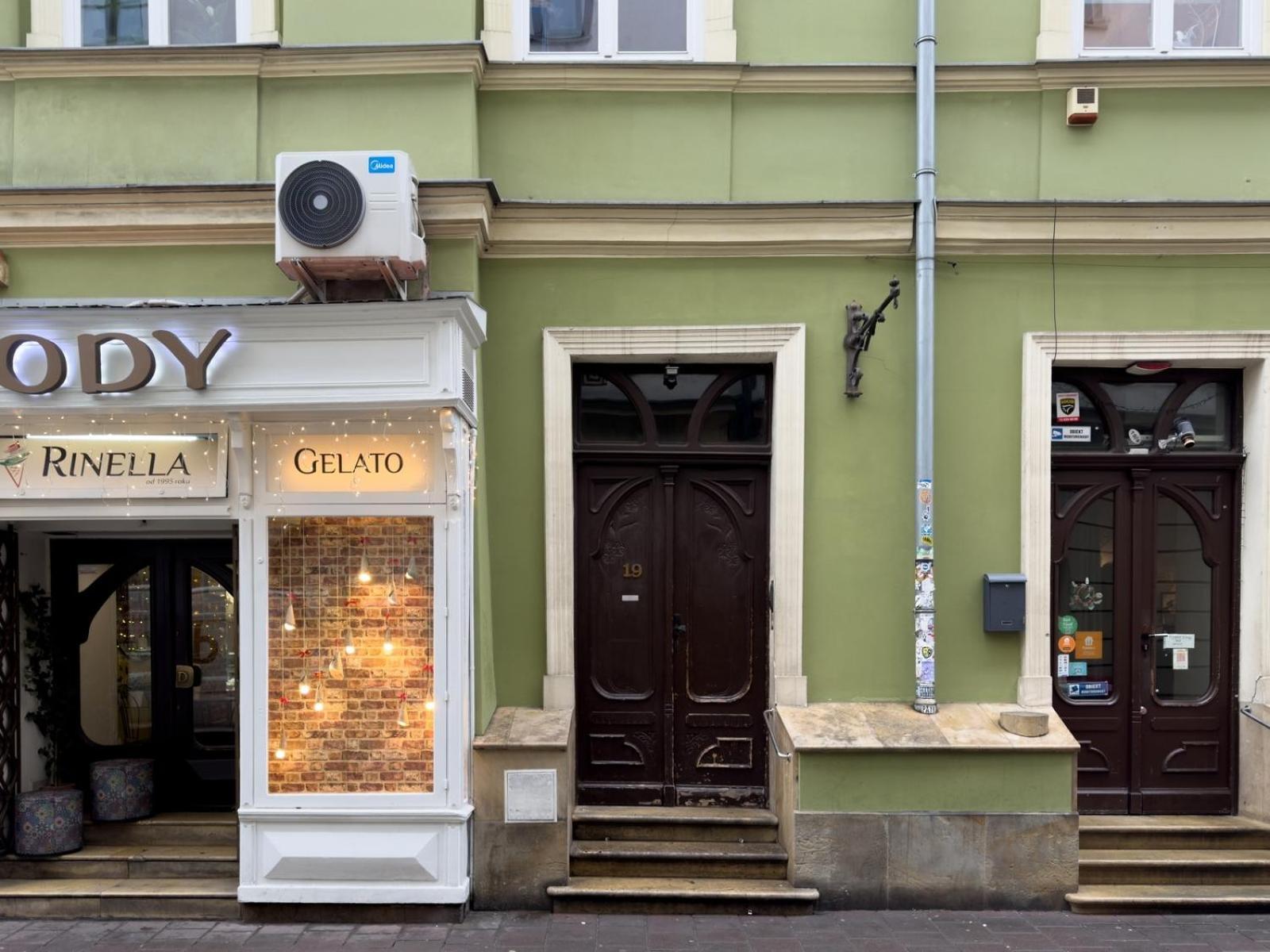 Prime Location Apartment Krakow Bagian luar foto